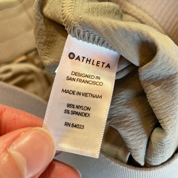 NWT Athleta Mod Trekkie Crop Silver Gray Skinny Pants - Picture 11 of 12